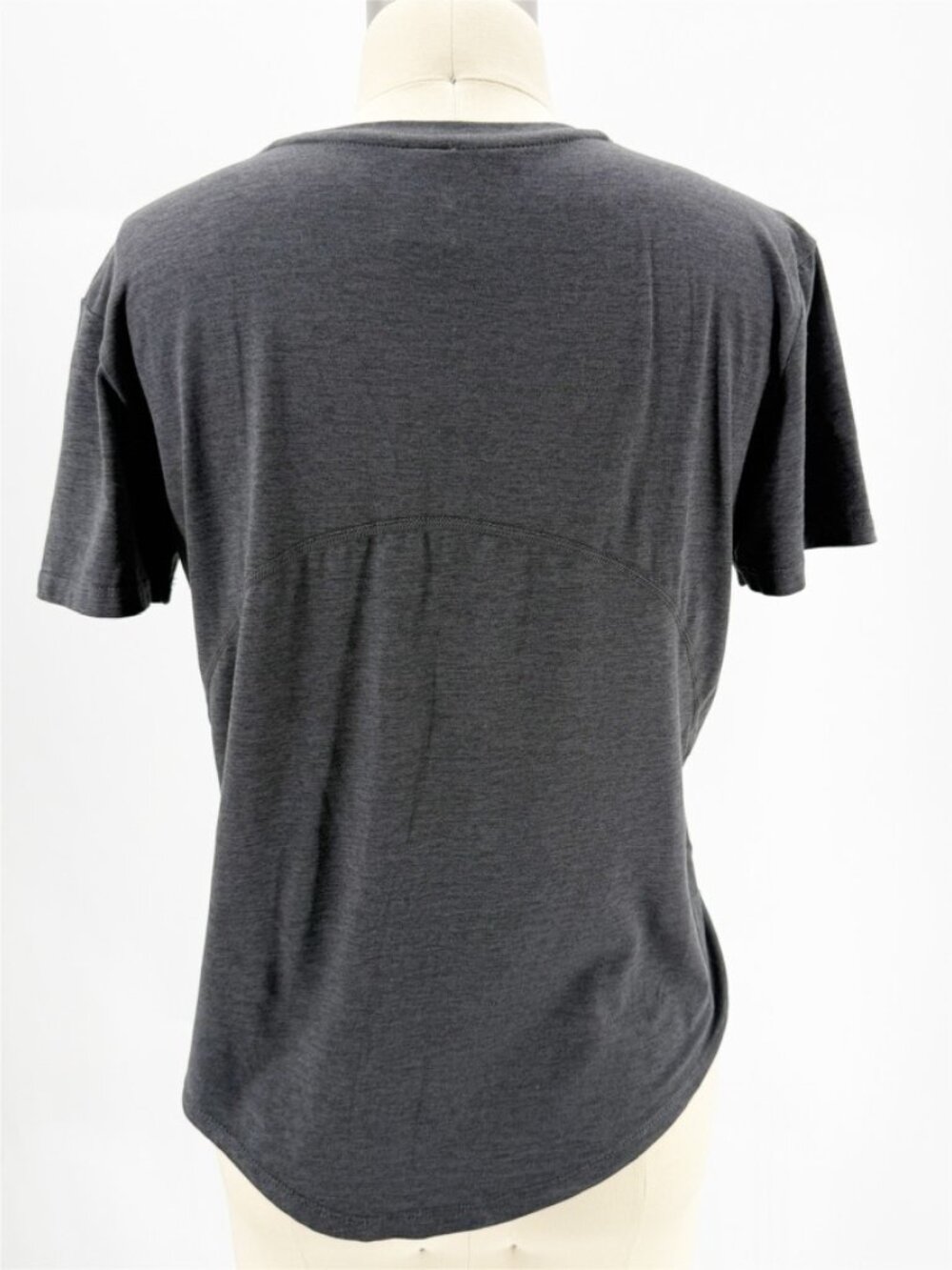 SOLSTICE ACTIVEWEAR Women's Performance Tech SS Shirt S Grey Gym Training - Picture 5 of 11